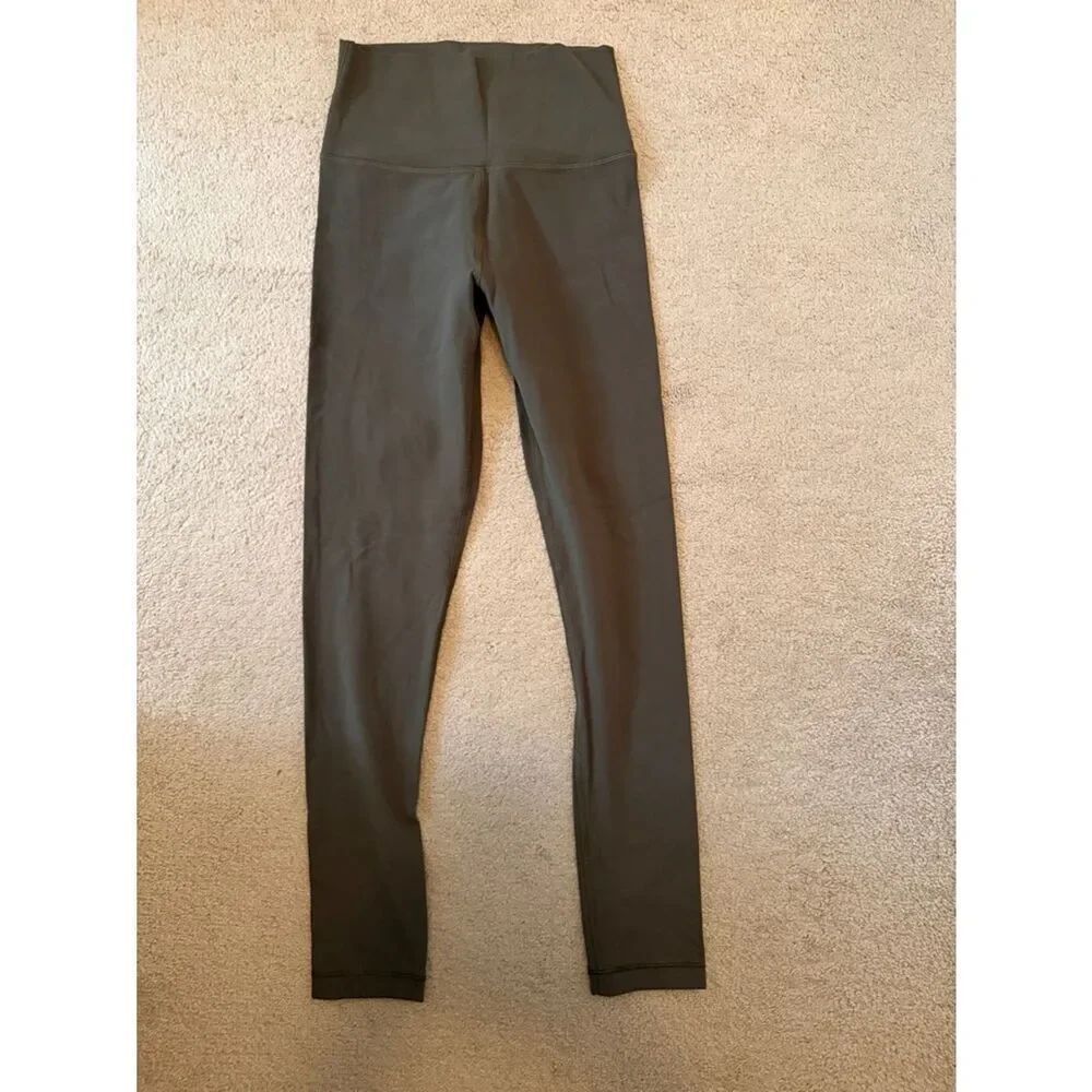 Aritzia TNA XSโHigh-Waist Olive Green Leggings